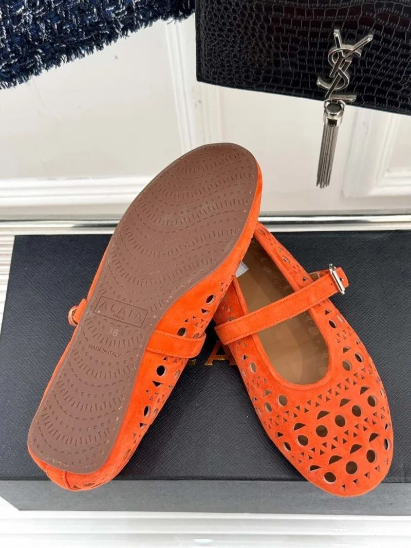 TimelessDesign Alaia Shoes 8536