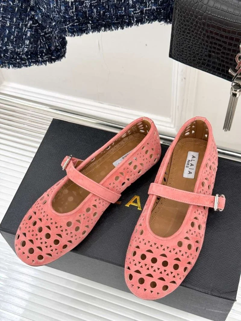Resilient Alaia Shoes 8533