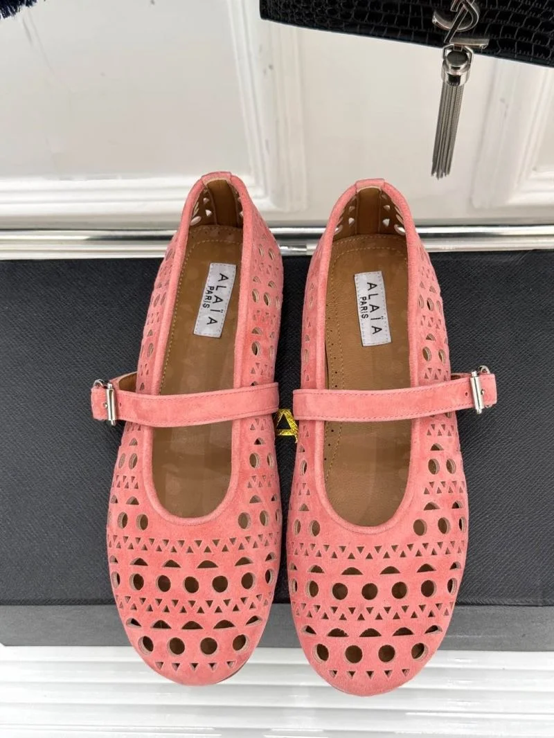 Resilient Alaia Shoes 8533
