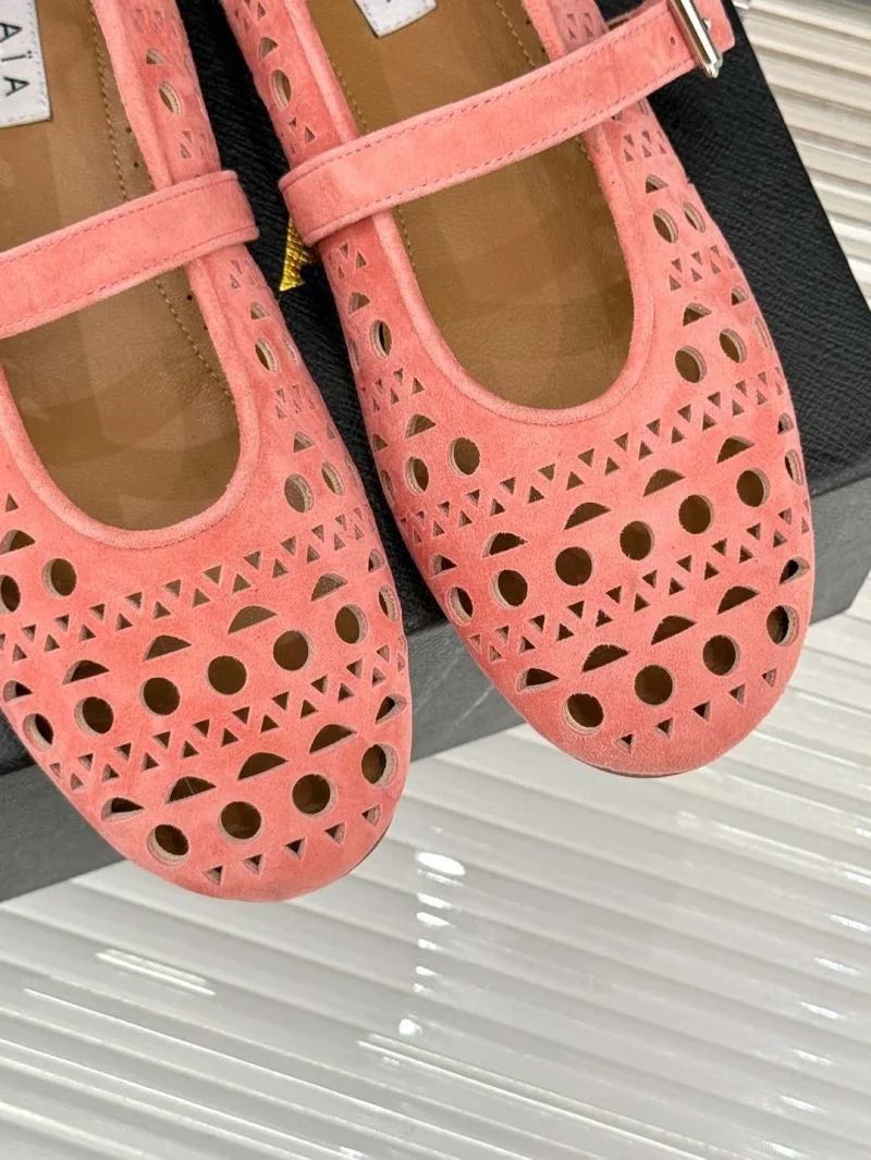 Resilient Alaia Shoes 8533