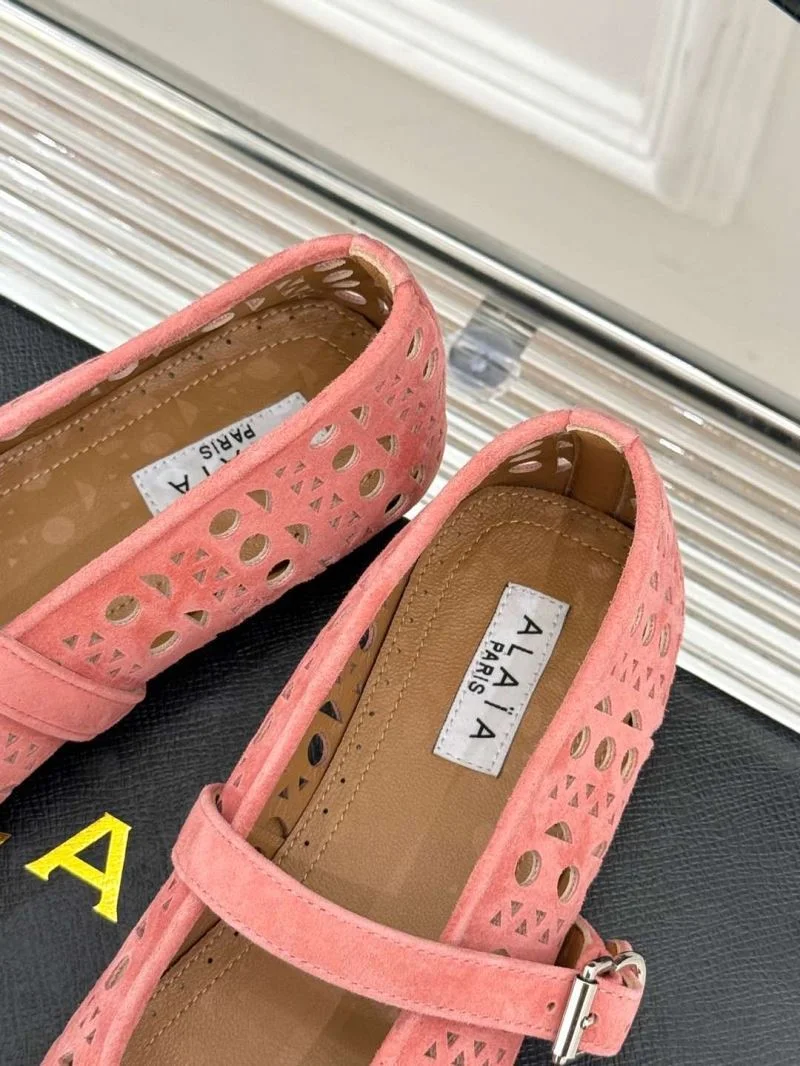 Resilient Alaia Shoes 8533