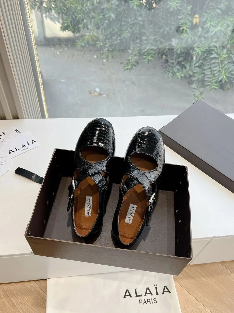 Alaia Shoes Sporty 8515