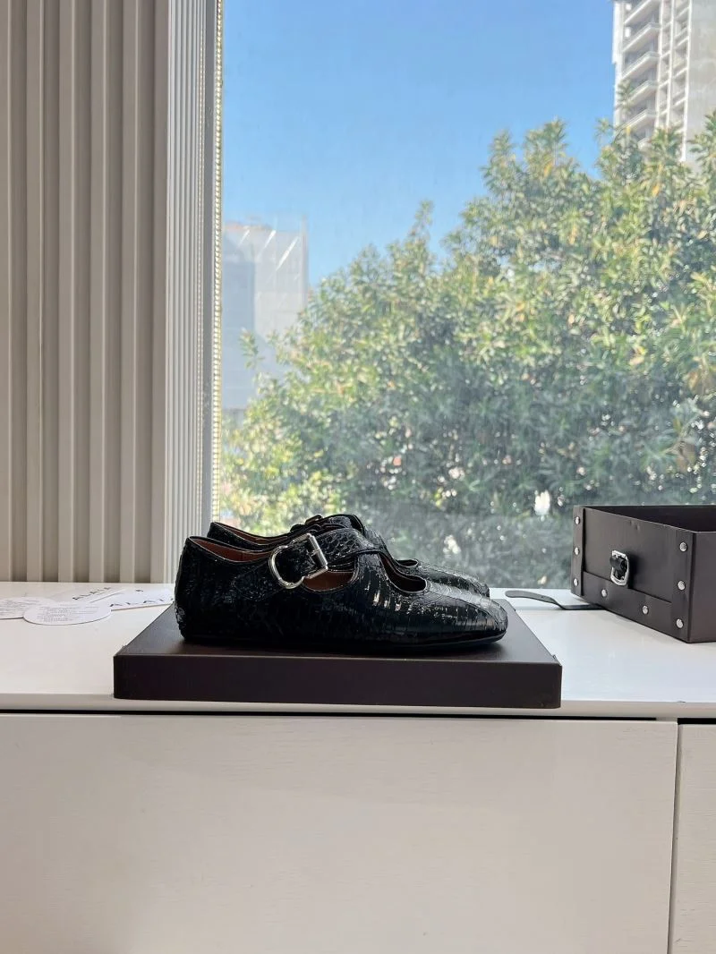 Alaia Shoes Sporty 8515