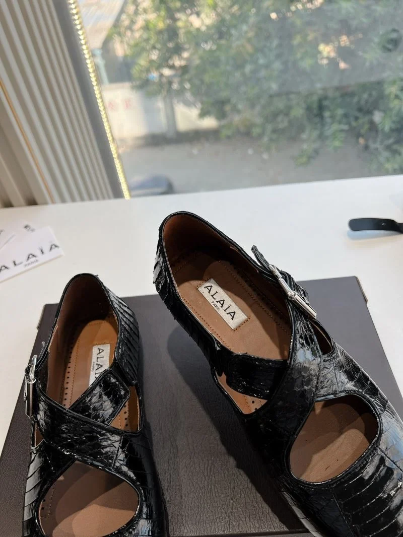 Alaia Shoes Sporty 8515