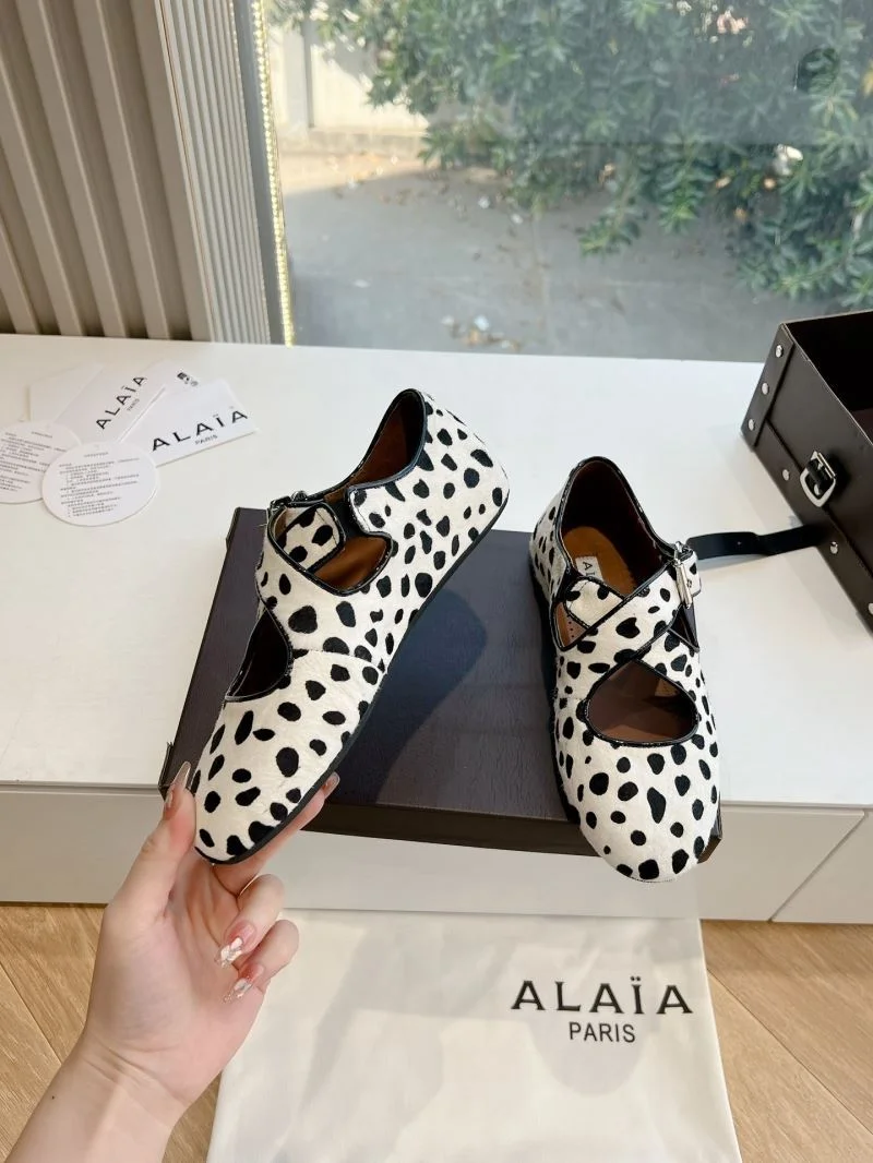 Alaia Shoes Durable 8528