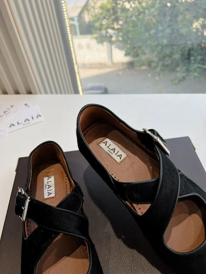 Alaia Shoes OnTrend 8521