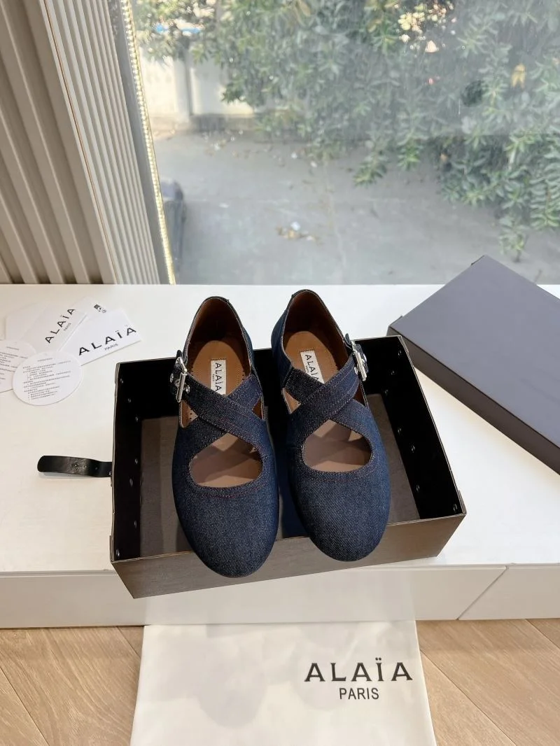 Classic Alaia Shoes 8527