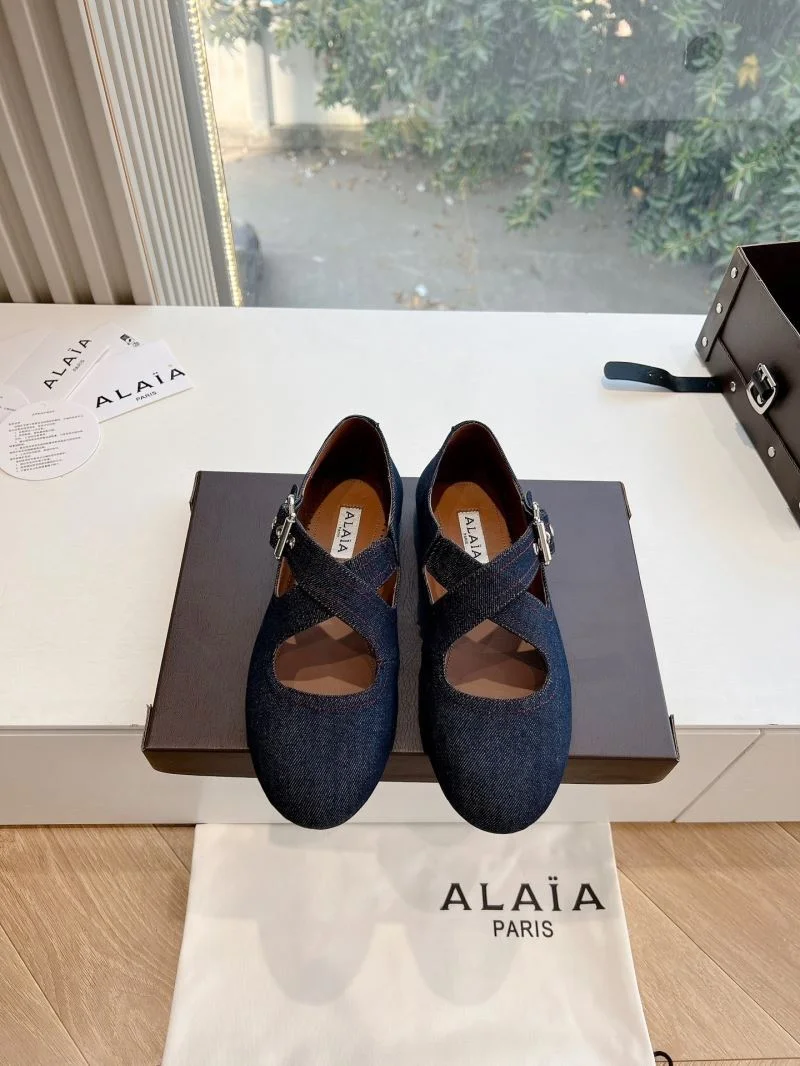 Classic Alaia Shoes 8527
