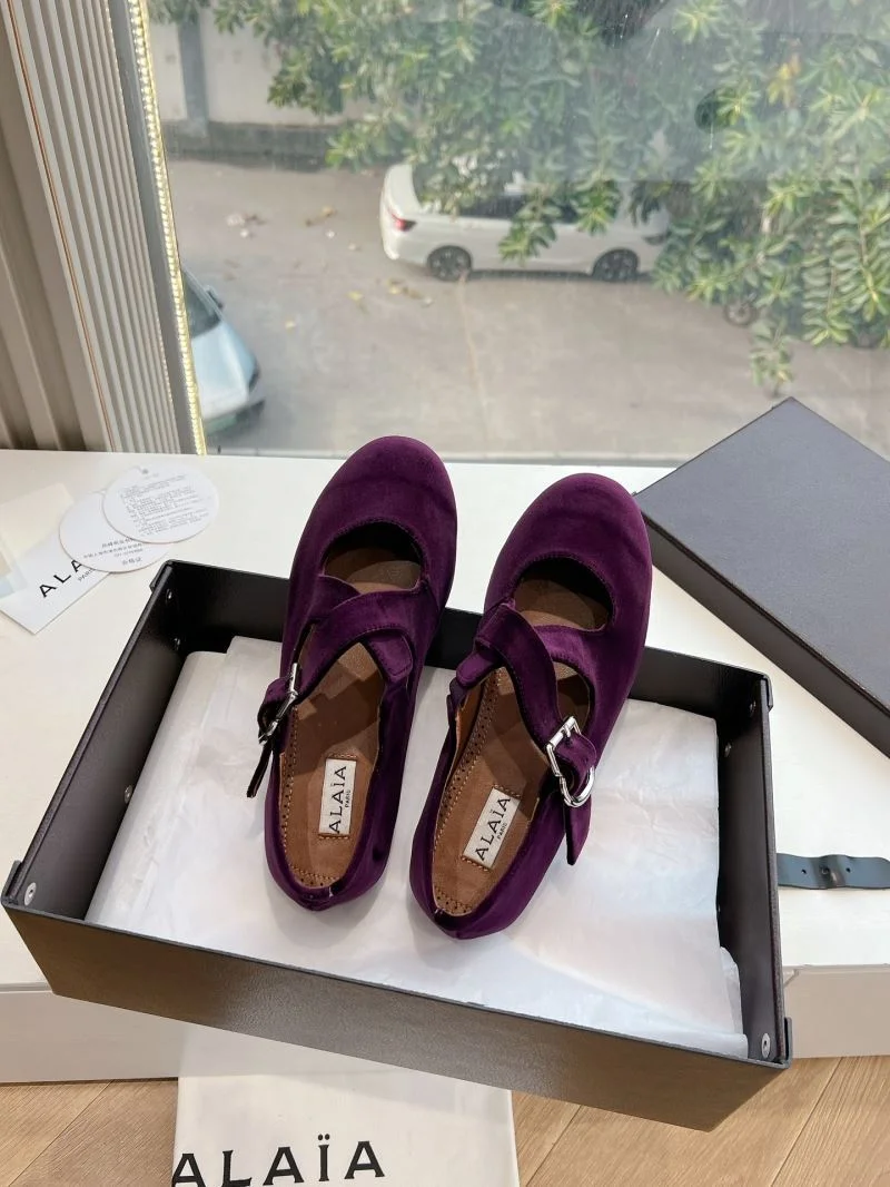 Alaia Shoes EyeCatching 8542