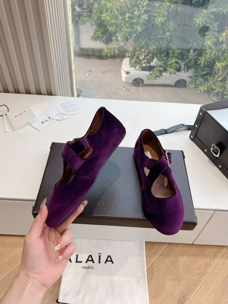 Alaia Shoes EyeCatching 8542