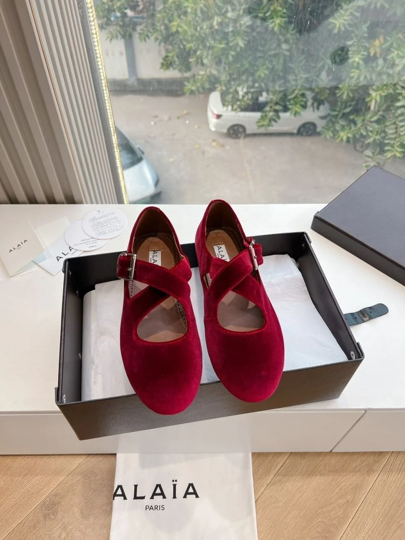EasyCare Alaia Shoes 8508