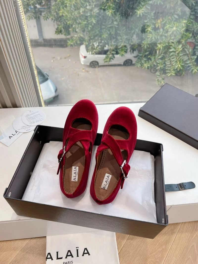 EasyCare Alaia Shoes 8508