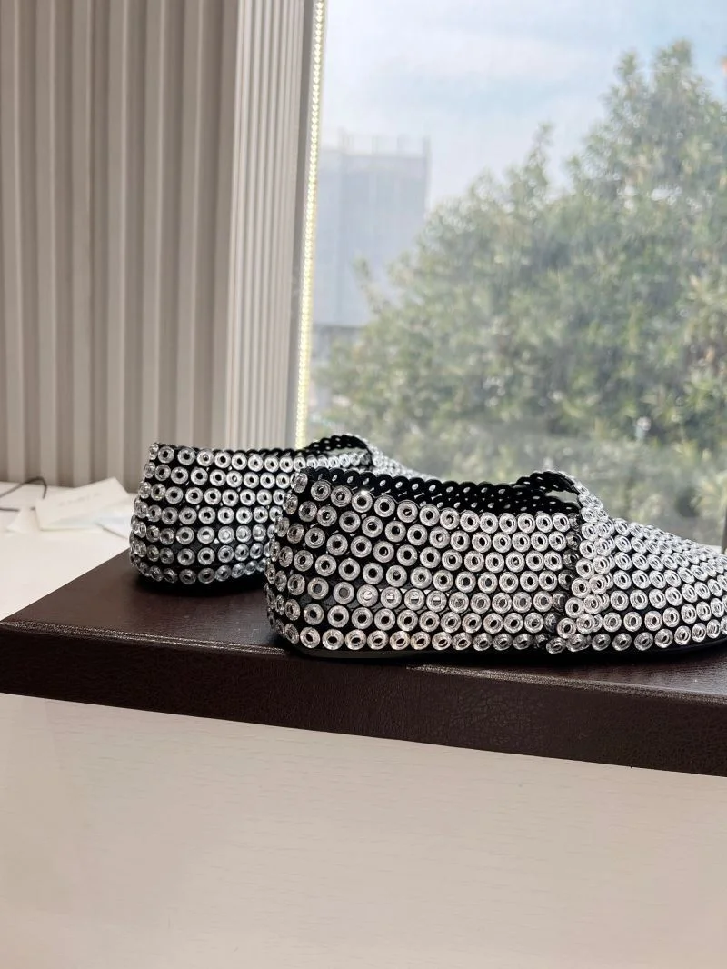 Alaia Shoes Sleek 8615