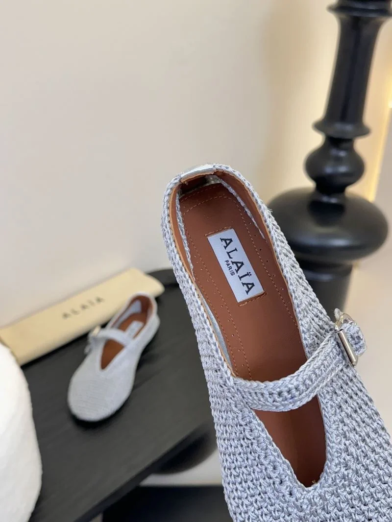 Alaia Shoes Lightweight 8529