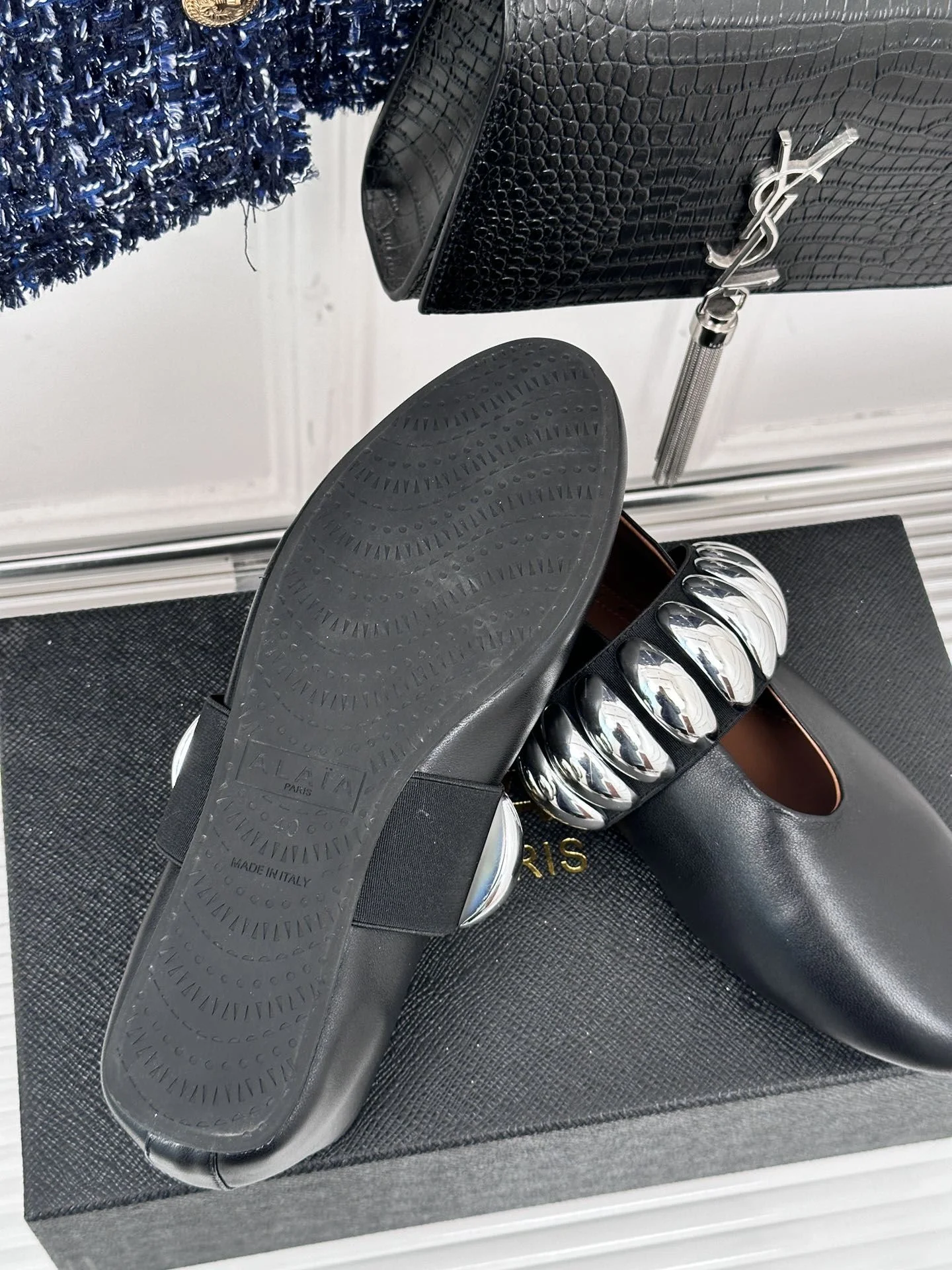 Soft Alaia Shoes 8605