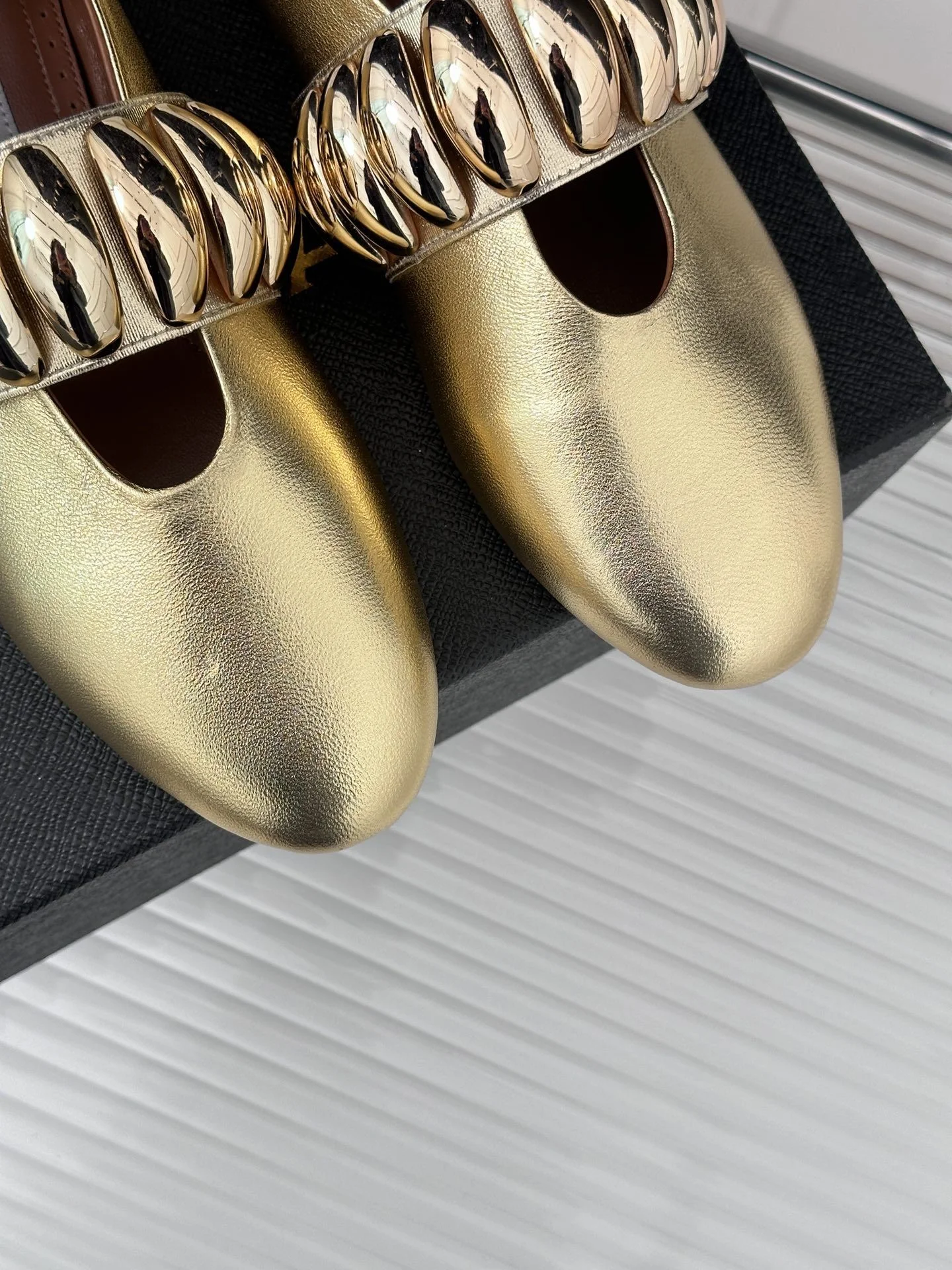 Alaia Shoes Chic 8497