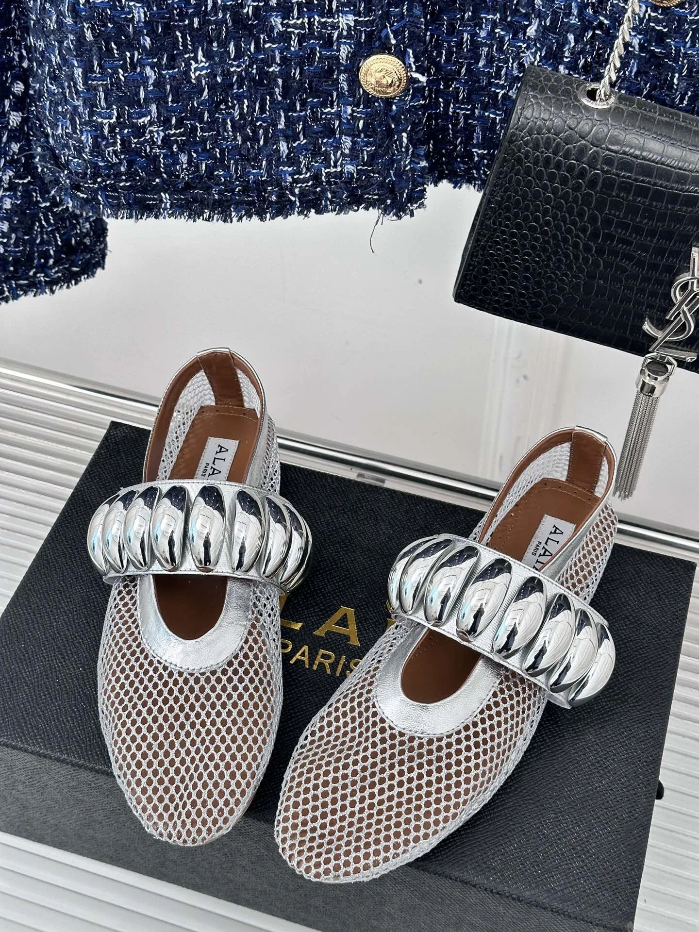 Alaia Shoes OdorResistant 8485