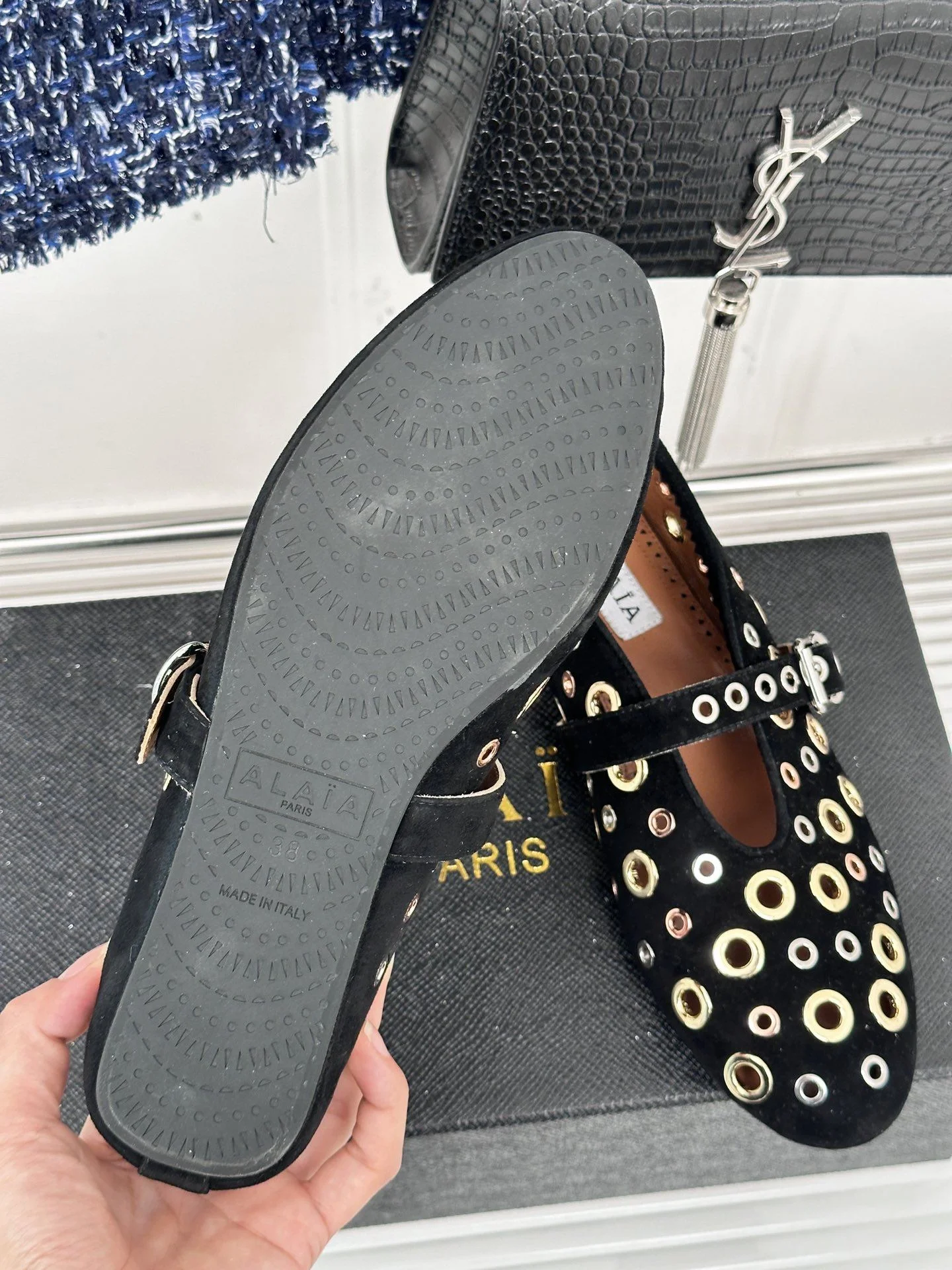 Alaia Shoes Bright 8545