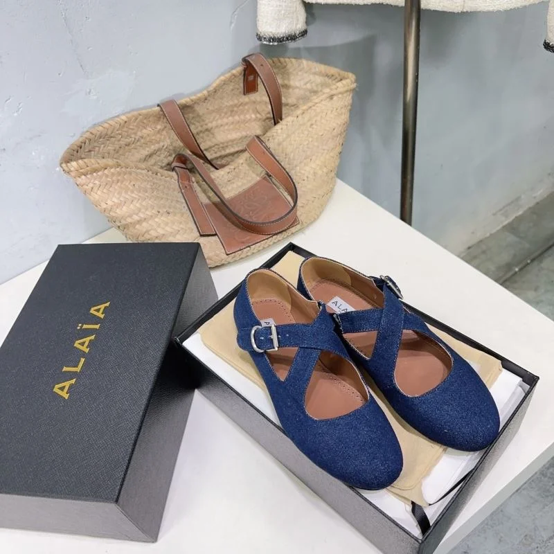 Snug Alaia Shoes 13186
