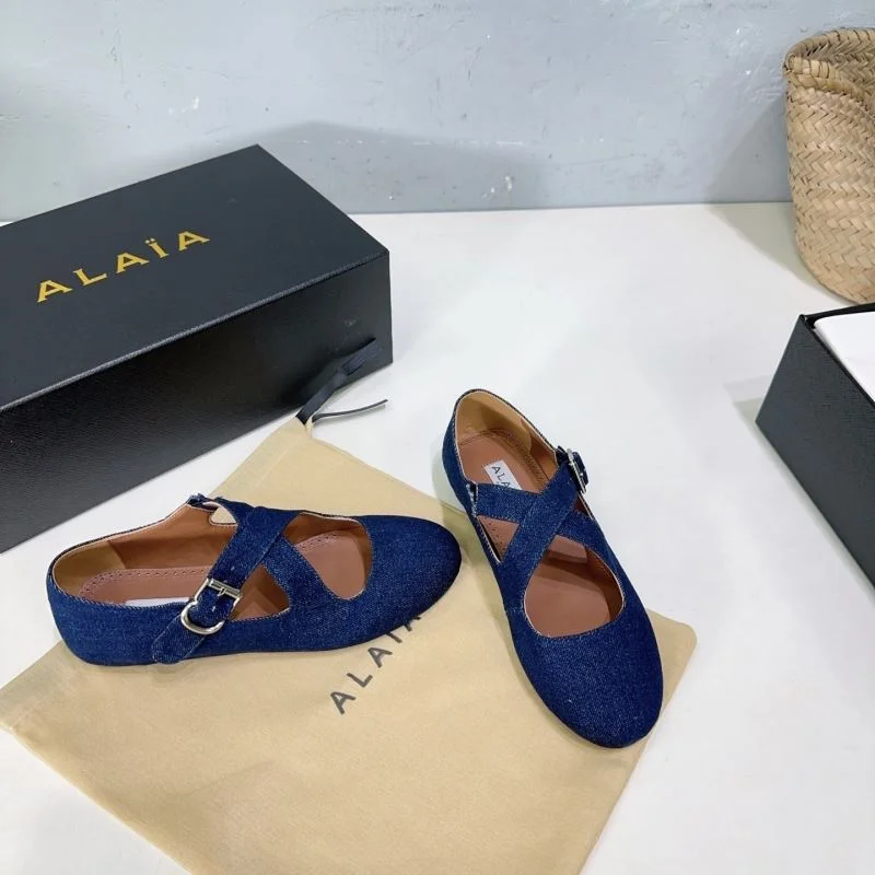 Snug Alaia Shoes 13186