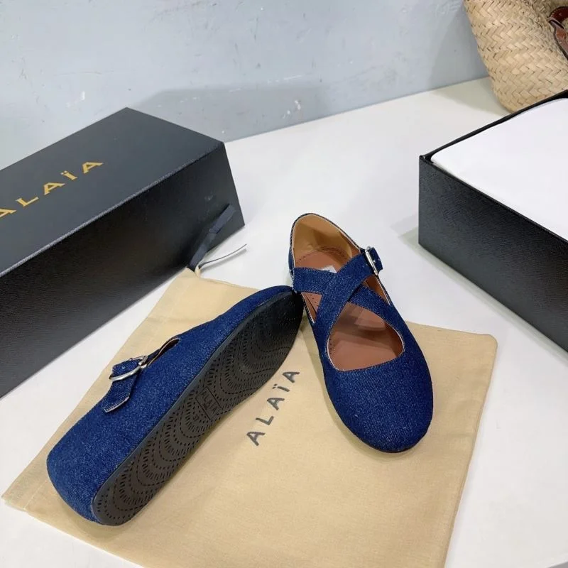 Snug Alaia Shoes 13186