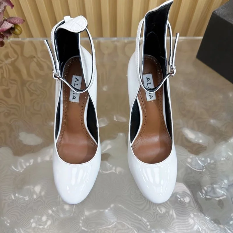 Alaia Shoes RelaxedFit 13182