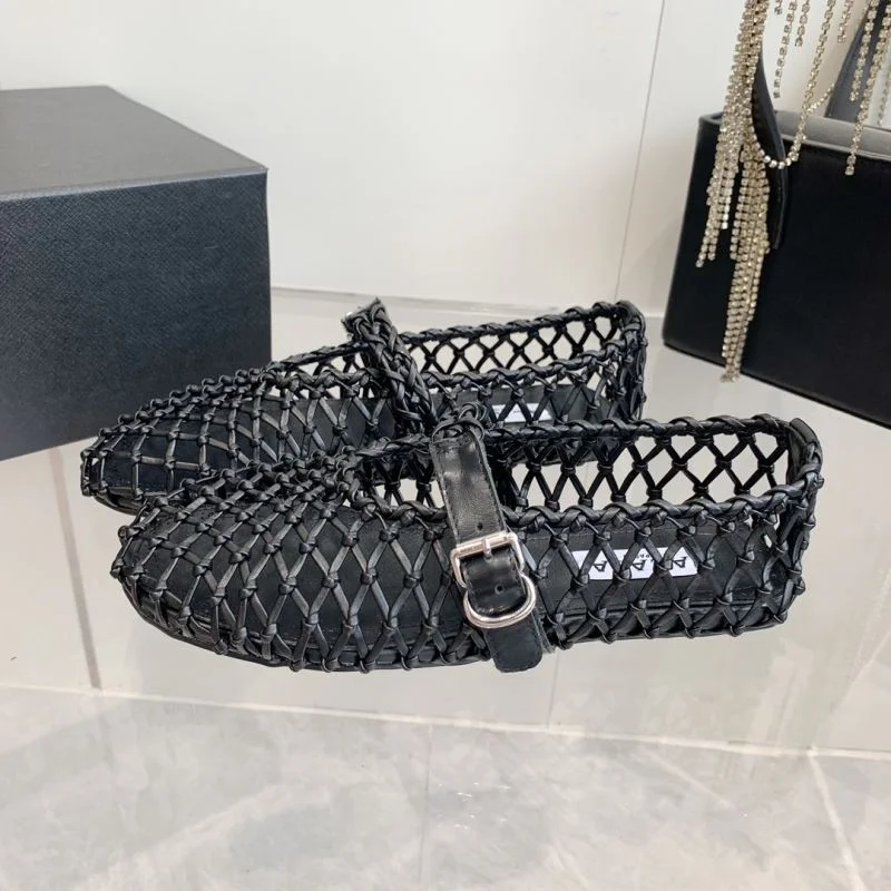 UrbanChic Alaia Shoes 10796