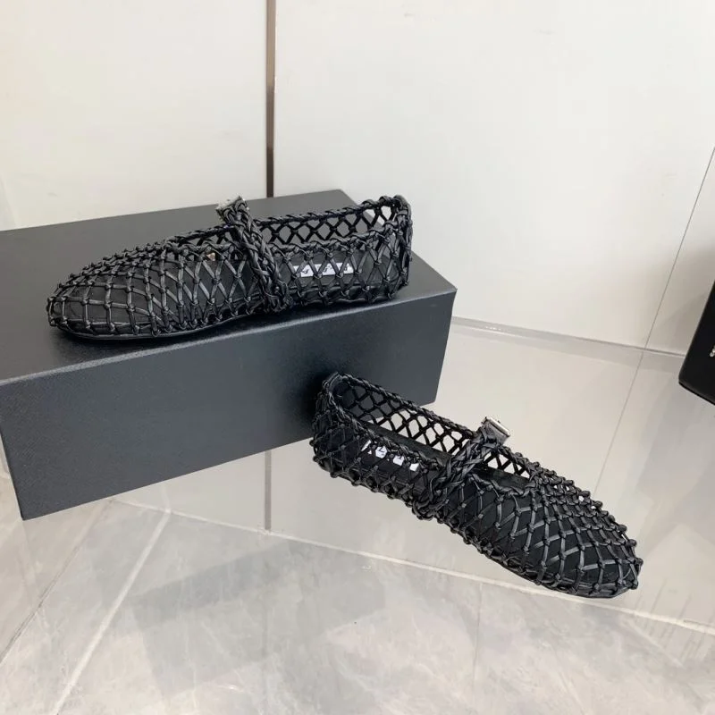 UrbanChic Alaia Shoes 10796