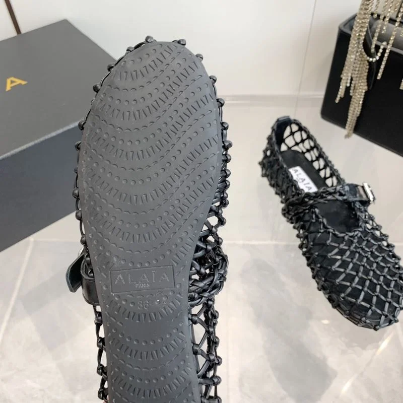 UrbanChic Alaia Shoes 10796