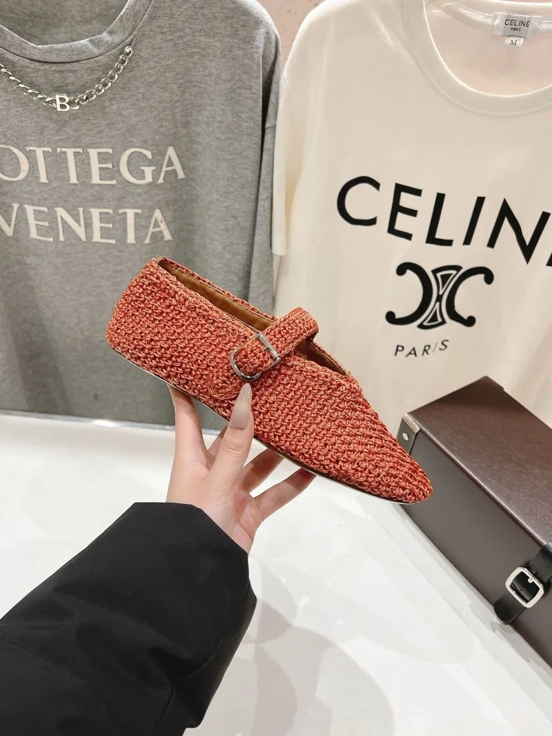 Alaia Shoes Supportive 10660