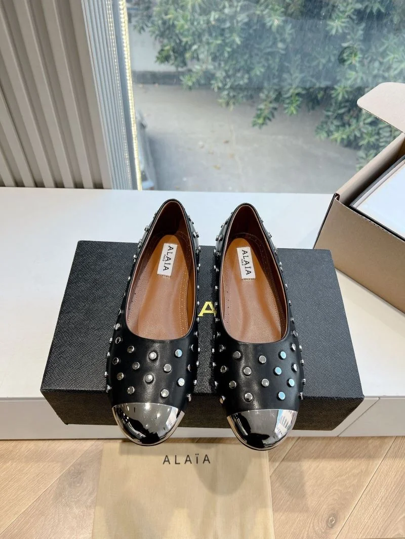 Compact Alaia Shoes 15971