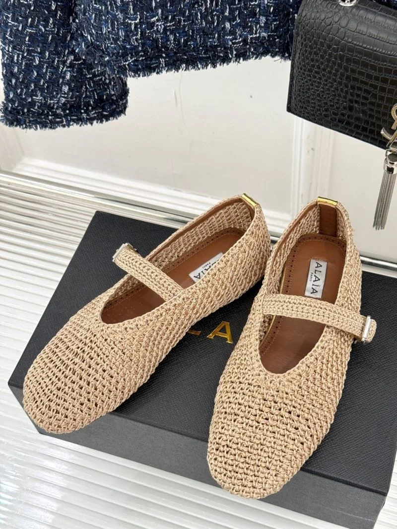 Resilient Alaia Shoes 15958