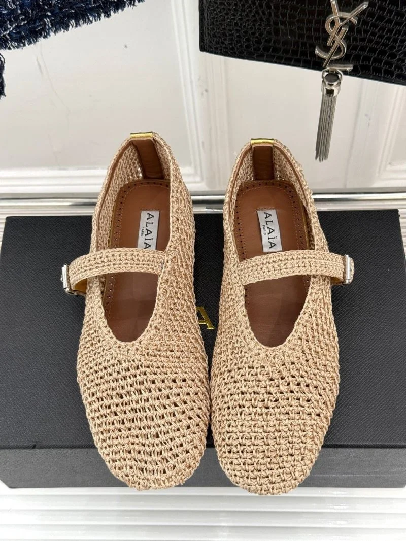 Resilient Alaia Shoes 15958