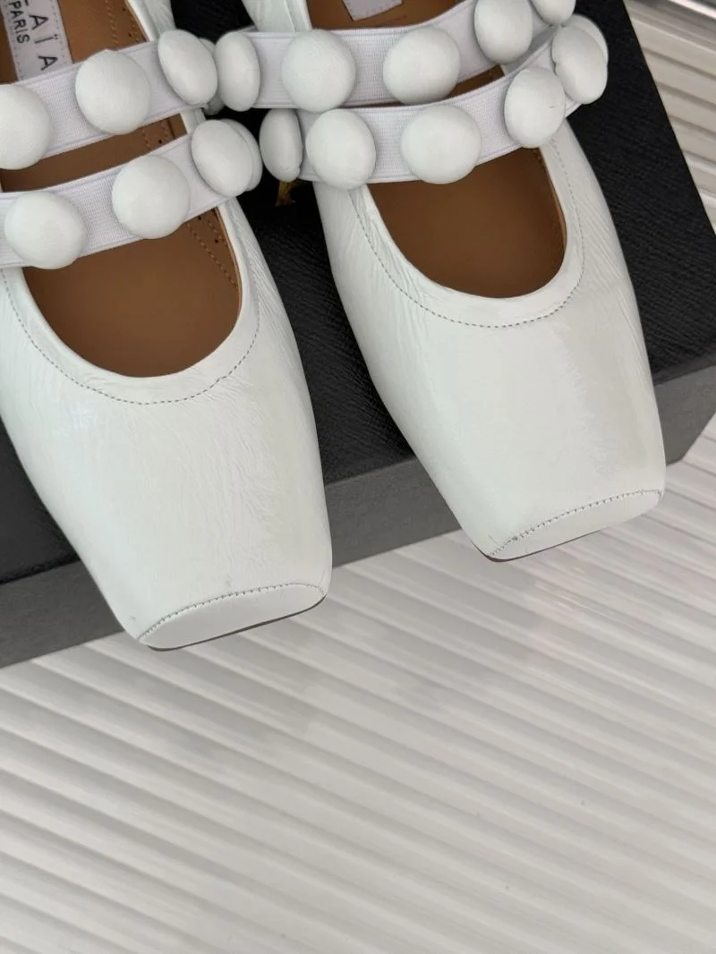 Alaia Shoes Snug 15945