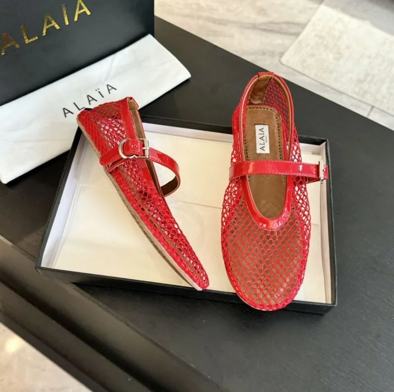 Flexible Alaia Shoes 6989