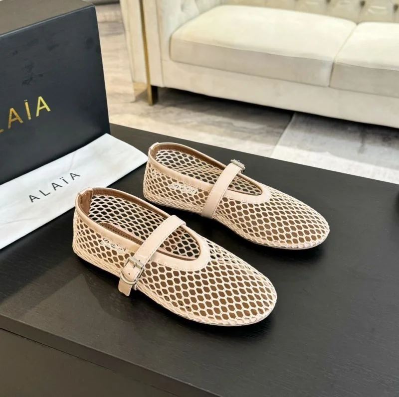 Refined Alaia Shoes 7021