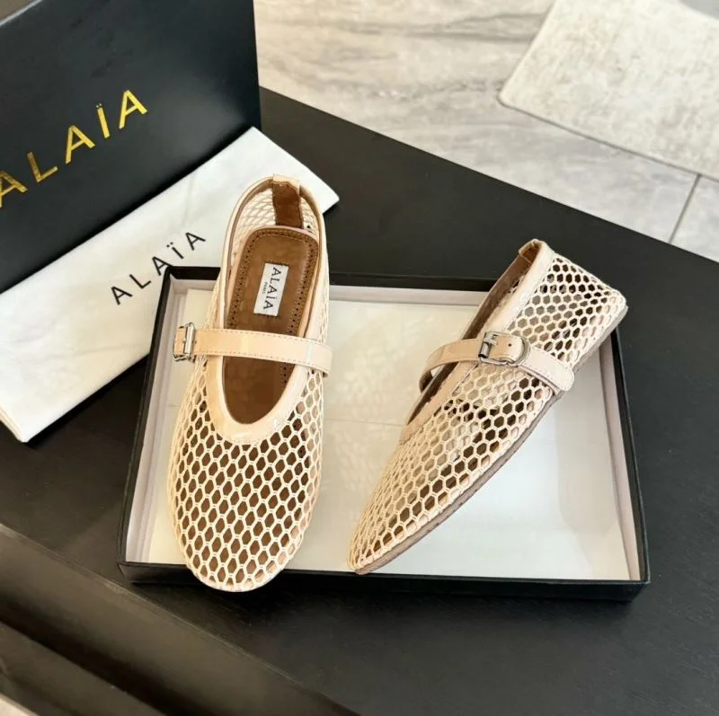 Refined Alaia Shoes 7021