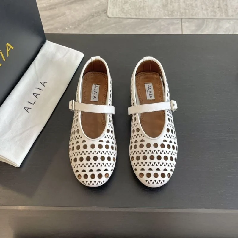 Alaia Shoes WellDesigned 7002