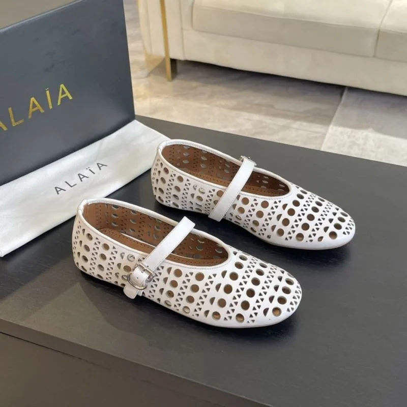 Alaia Shoes WellDesigned 7002