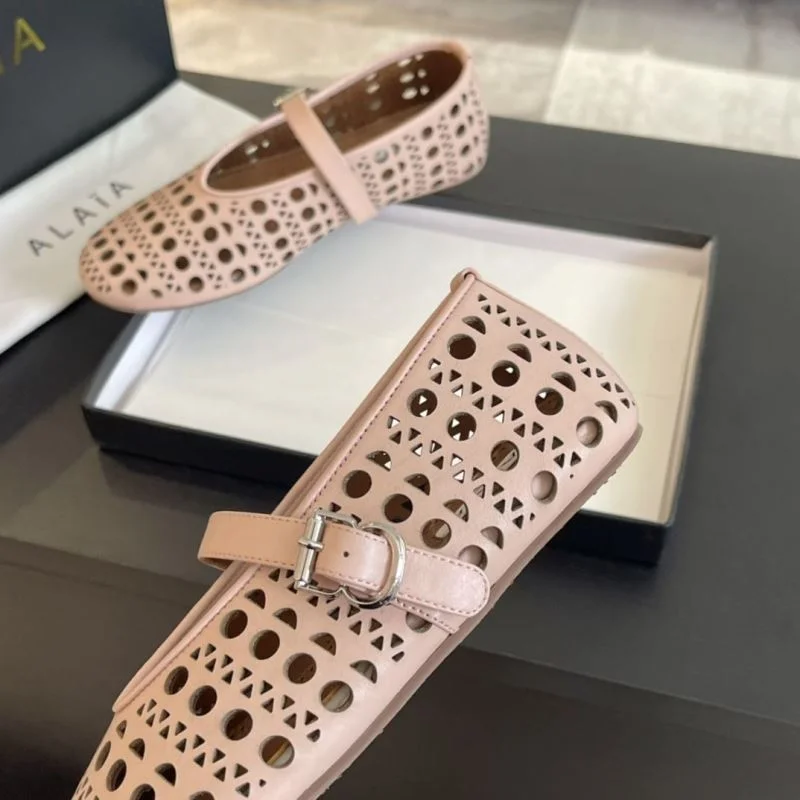 Alaia Shoes Chic 6959