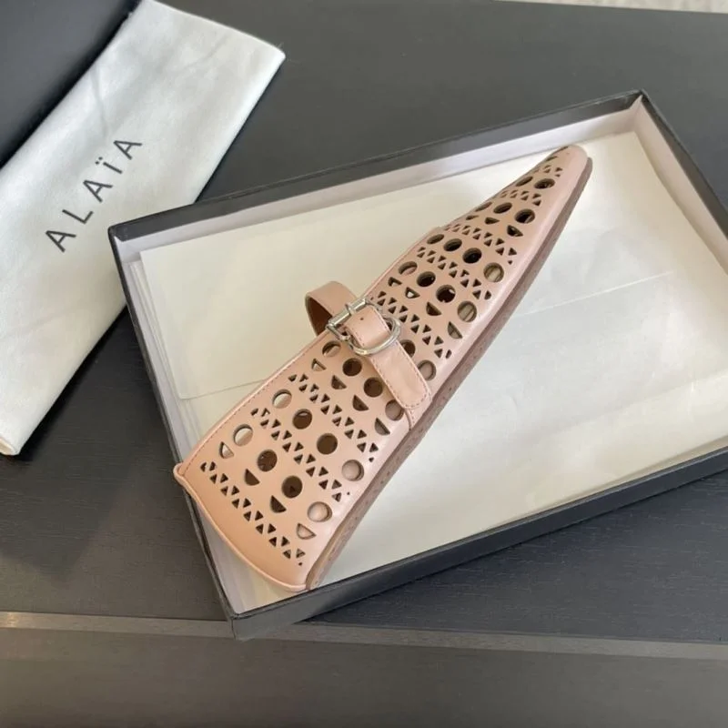 Alaia Shoes Chic 6959