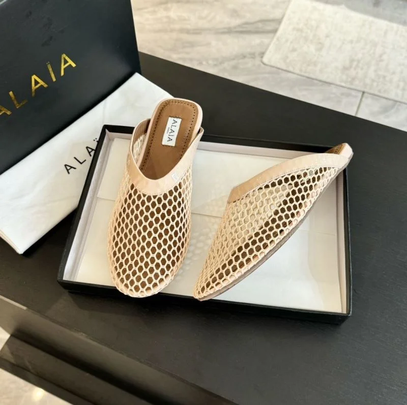 Original Alaia Shoes 6976