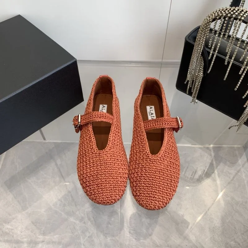 Casual Alaia Shoes 6997