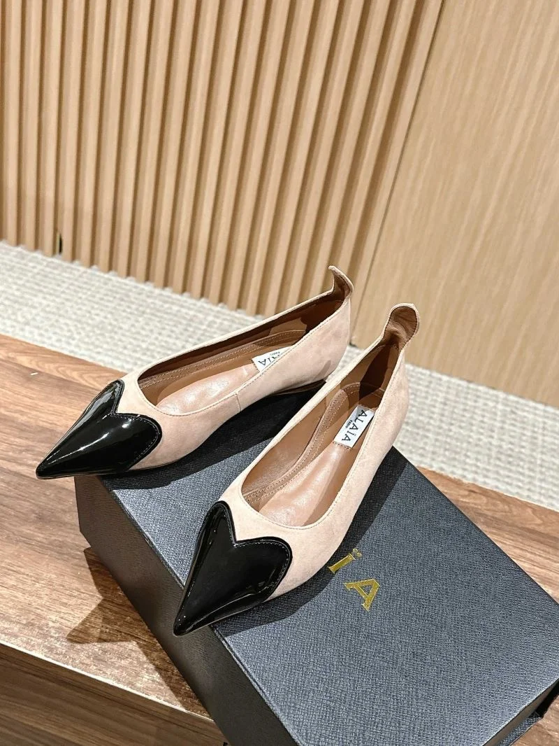 UrbanChic Alaia Shoes 6967