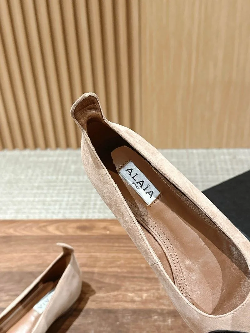 UrbanChic Alaia Shoes 6967
