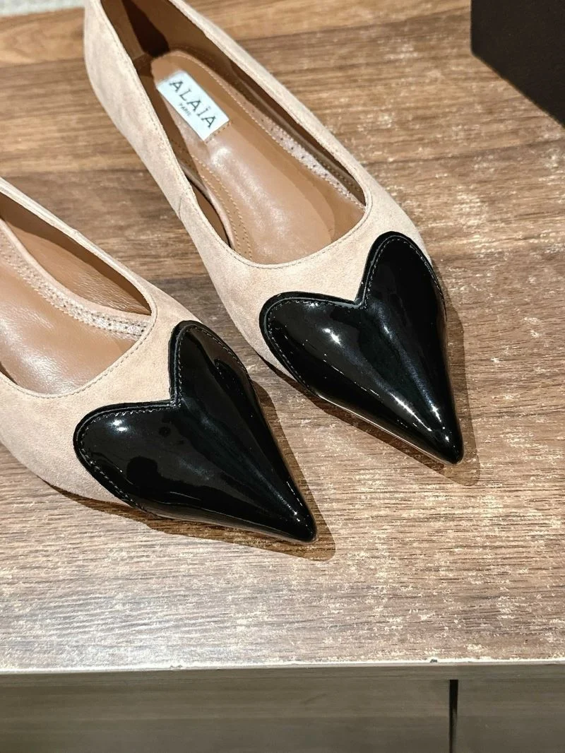 UrbanChic Alaia Shoes 6967