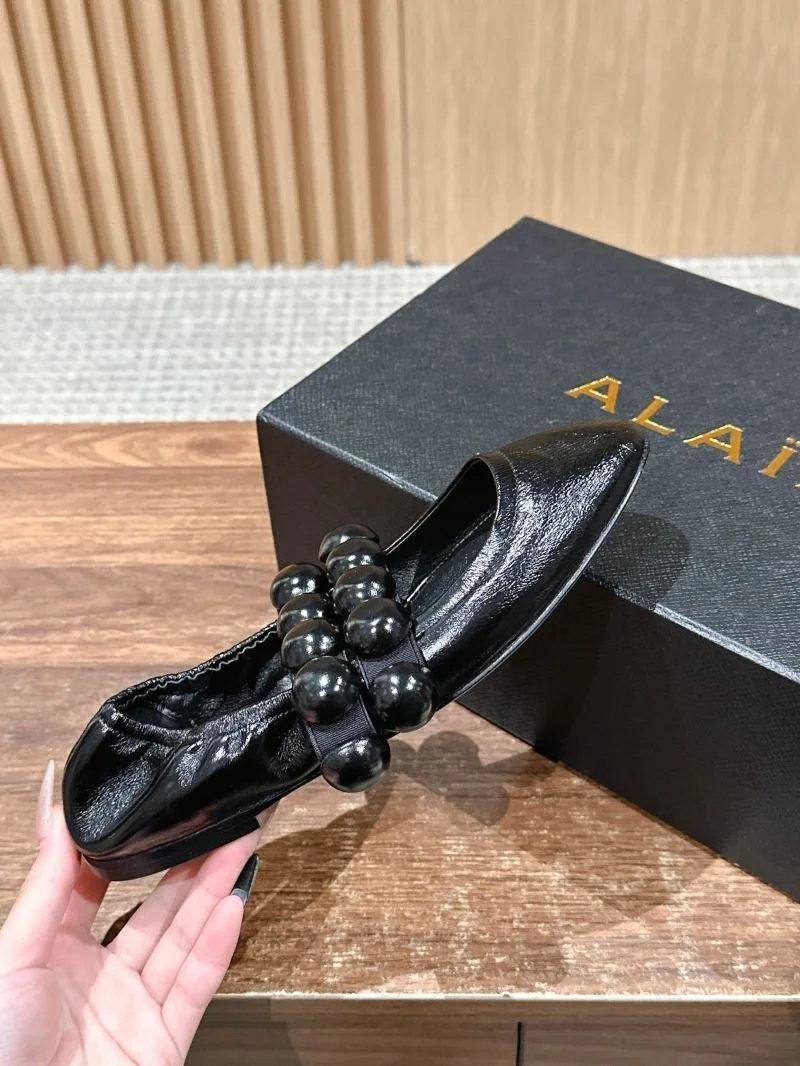 MoistureWicking Alaia Shoes 7014