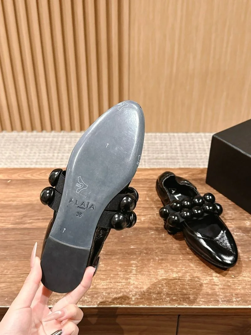 MoistureWicking Alaia Shoes 7014