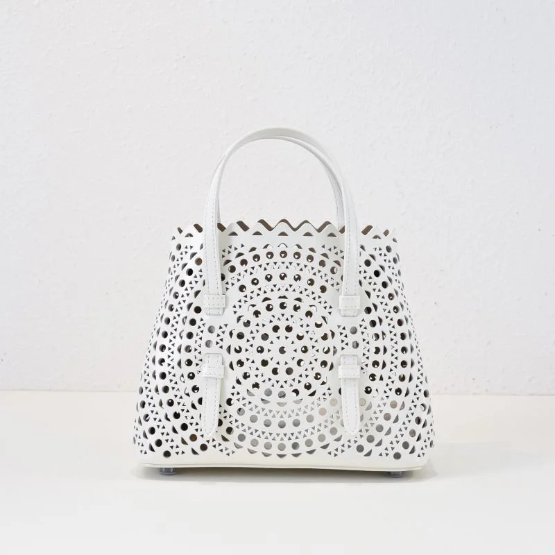 Alaia Shopping Bags Cozy 45469