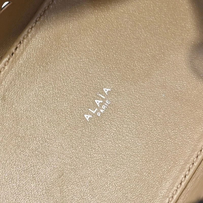 Alaia Shopping Bags DailyWear 45504